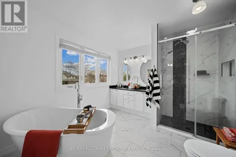 867 Clearcrest Crescent Ottawa ON K4A 3G1