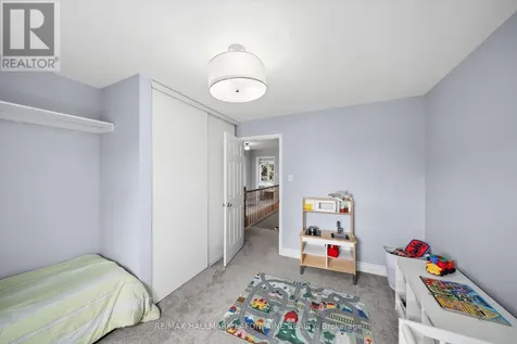 867 Clearcrest Crescent Ottawa ON K4A 3G1