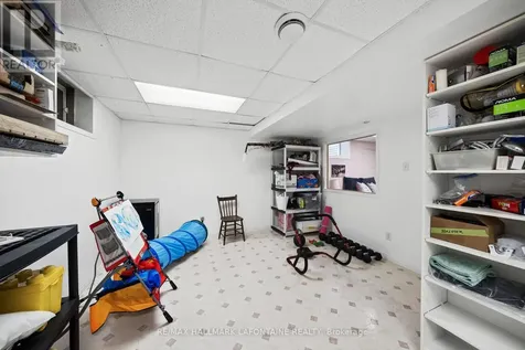 867 Clearcrest Crescent Ottawa ON K4A 3G1
