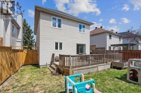 867 Clearcrest Crescent Ottawa ON K4A 3G1