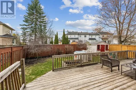 867 Clearcrest Crescent Ottawa ON K4A 3G1