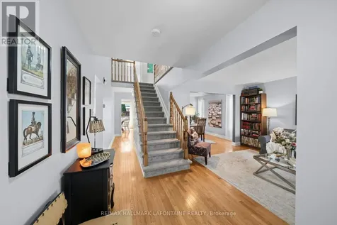 867 Clearcrest Crescent Ottawa ON K4A 3G1