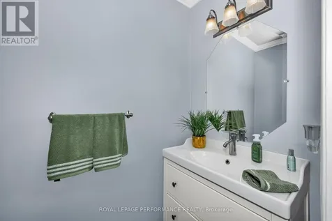 1310 Prestone Drive North Ottawa ON K1E 2Z6
