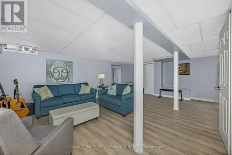 1310 Prestone Drive North Ottawa ON K1E 2Z6