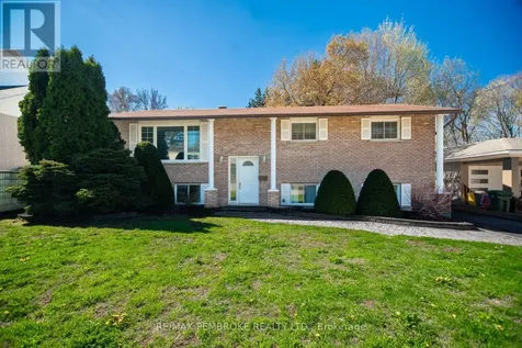 486 Irving Street Pembroke ON K8A 2T4