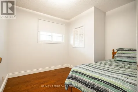 486 Irving Street Pembroke ON K8A 2T4