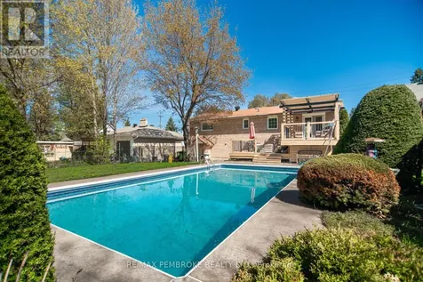486 Irving Street Pembroke ON K8A 2T4
