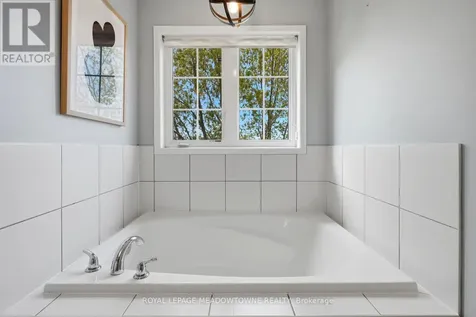 41 Promenade Trail Halton Hills (georgetown) ON L7G 0G8