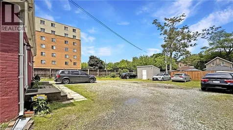 273 Brant Avenue Brantford ON N3T 3J6