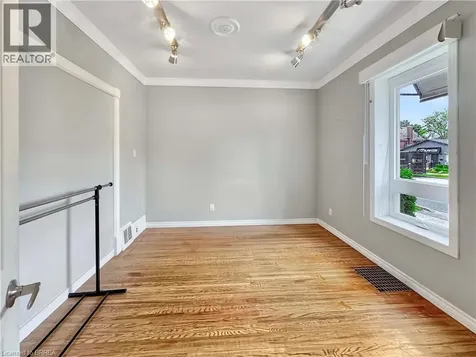 273 Brant Avenue Brantford ON N3T 3J6