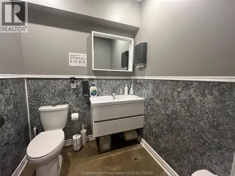 350 Lacroix Street Chatham ON N7M 2W3