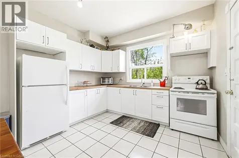43 Harvey Street Hamilton ON L8L 2L9