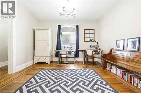 43 Harvey Street Hamilton ON L8L 2L9