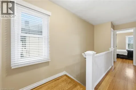 21 Berryman Avenue St. Catharines ON L2R 3W8