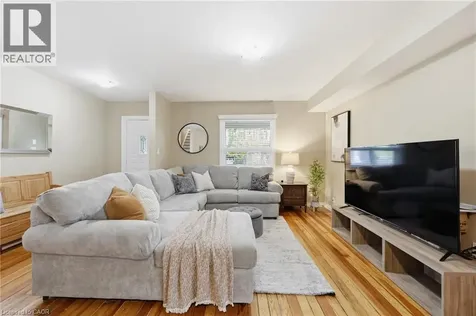 21 Berryman Avenue St. Catharines ON L2R 3W8