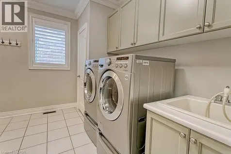 2384 Rock Point Drive Oakville ON L6H 7V3