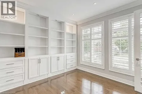 2384 Rock Point Drive Oakville ON L6H 7V3