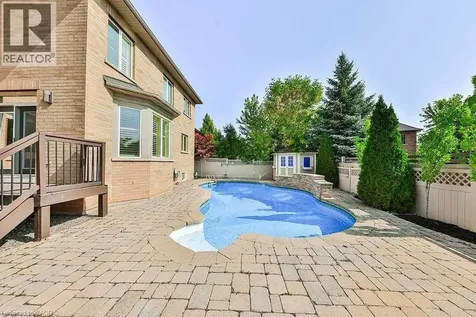 2384 Rock Point Drive Oakville ON L6H 7V3