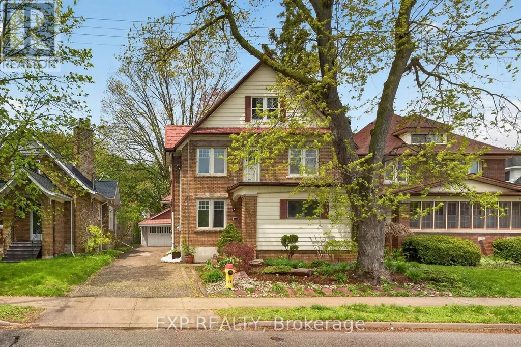 48 Stirling Avenue North Kitchener ON N2H 3G5
