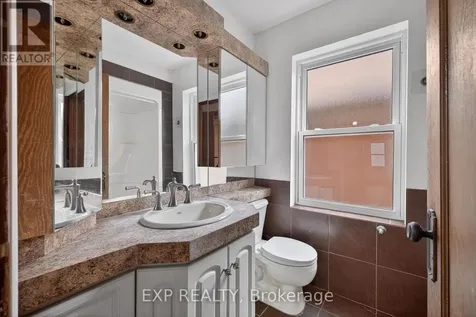 48 Stirling Avenue North Kitchener ON N2H 3G5
