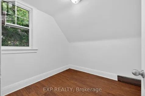 48 Stirling Avenue North Kitchener ON N2H 3G5