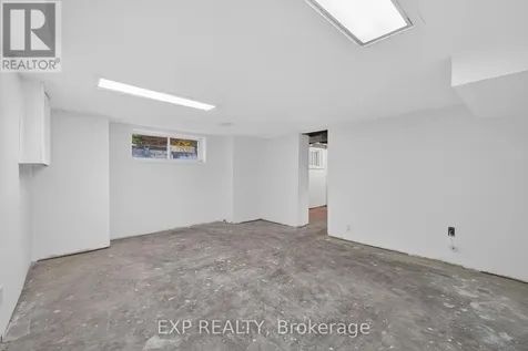 48 Stirling Avenue North Kitchener ON N2H 3G5
