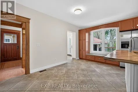48 Stirling Avenue North Kitchener ON N2H 3G5