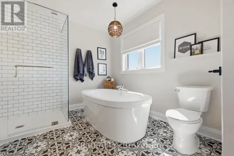 38 Sportsman Hil Street Kitchener ON N2H 5T3