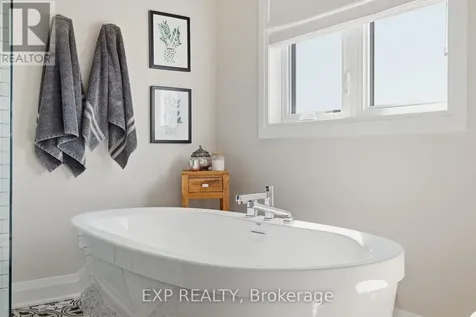 38 Sportsman Hil Street Kitchener ON N2H 5T3