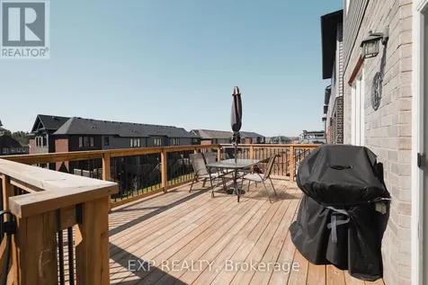 38 Sportsman Hil Street Kitchener ON N2H 5T3