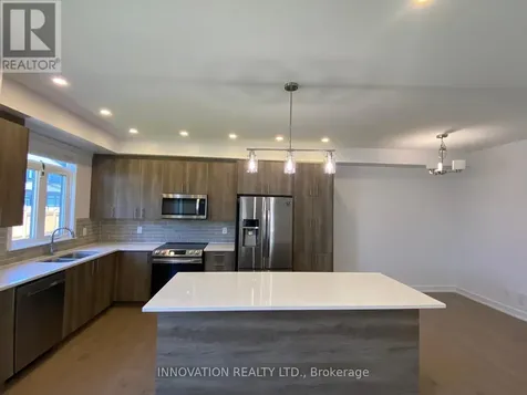 223 Zinnia Way Ottawa ON K4M 0K8