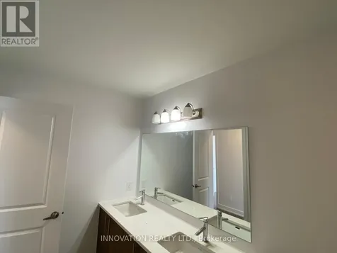 223 Zinnia Way Ottawa ON K4M 0K8