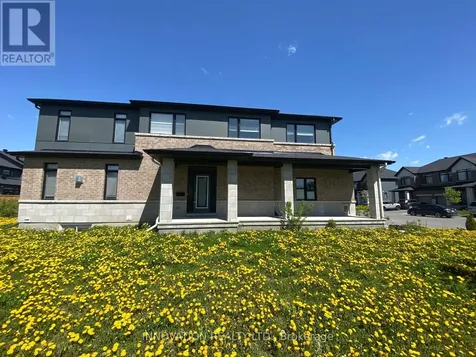 223 Zinnia Way Ottawa ON K4M 0K8