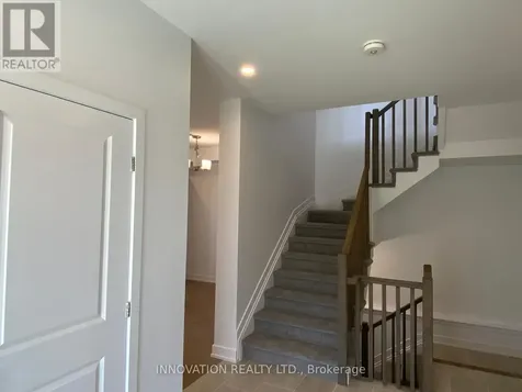 223 Zinnia Way Ottawa ON K4M 0K8
