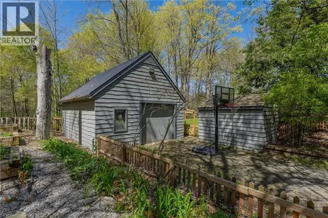6703 Wellington Road 34 Puslinch ON N3C 2V4