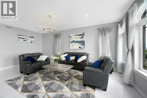 300 Shoreview Circle Windsor ON N8P 1M7