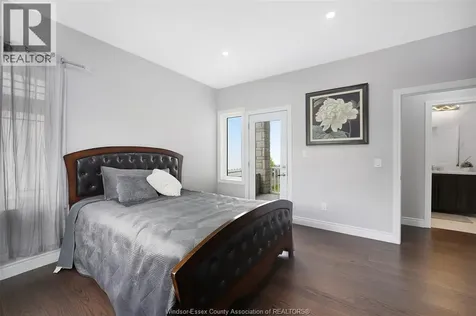 300 Shoreview Circle Windsor ON N8P 1M7