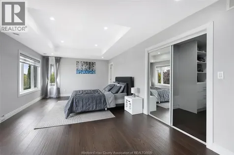 300 Shoreview Circle Windsor ON N8P 1M7