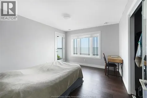 300 Shoreview Circle Windsor ON N8P 1M7