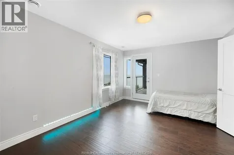 300 Shoreview Circle Windsor ON N8P 1M7