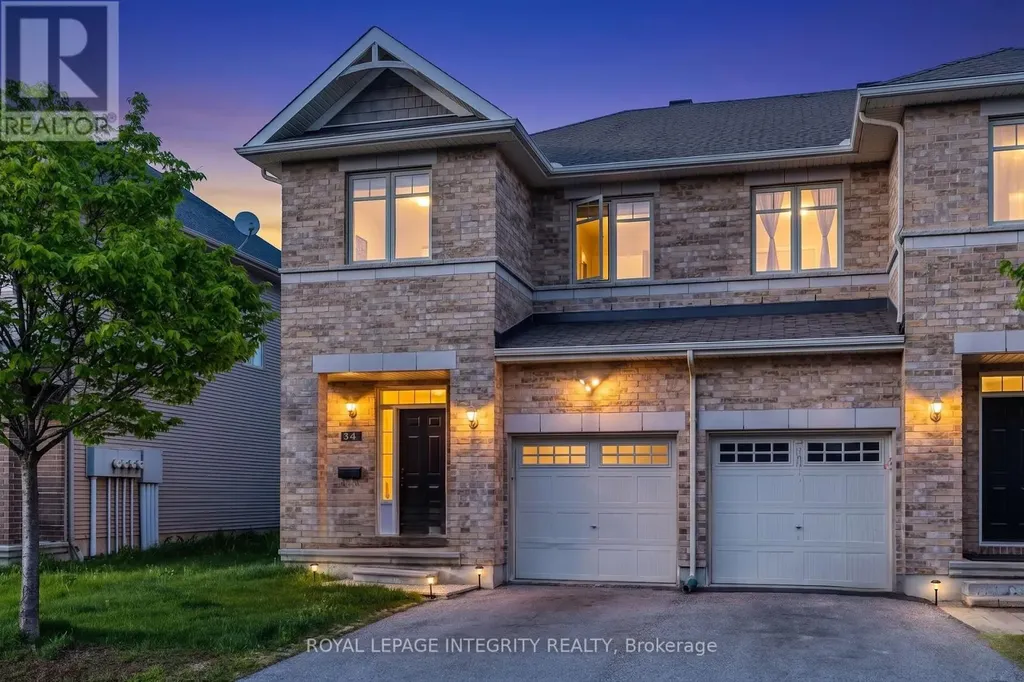 34 Torbec Avenue Ottawa ON K2T 0B6