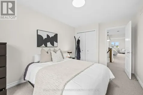 34 Torbec Avenue Ottawa ON K2T 0B6