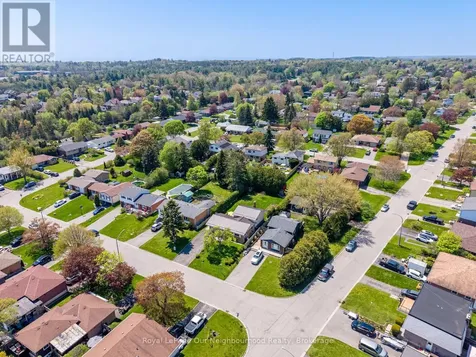 10 Calgary Road Port Hope ON L1A 3T8