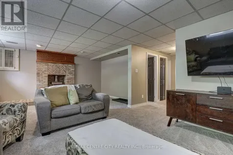 142 Dufferin Street Aylmer ON N5H 3B2