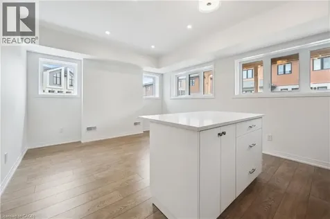 15 Stauffer Woods Trail Kitchener ON N2P 0L1