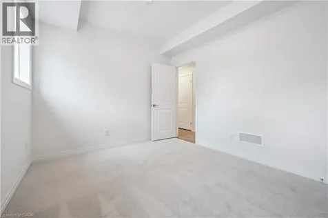 15 Stauffer Woods Trail Kitchener ON N2P 0L1