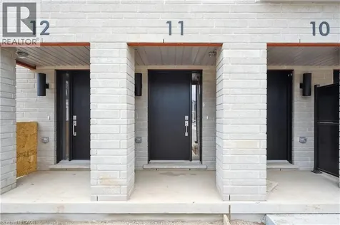 15 Stauffer Woods Trail Kitchener ON N2P 0L1