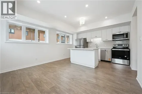 15 Stauffer Woods Trail Kitchener ON N2P 0L1