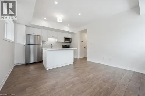 15 Stauffer Woods Trail Kitchener ON N2P 0L1