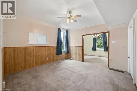 30 Hopeton Street Cambridge ON N1R 3T3